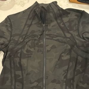 Lululemon Define Jacket Camo size 8